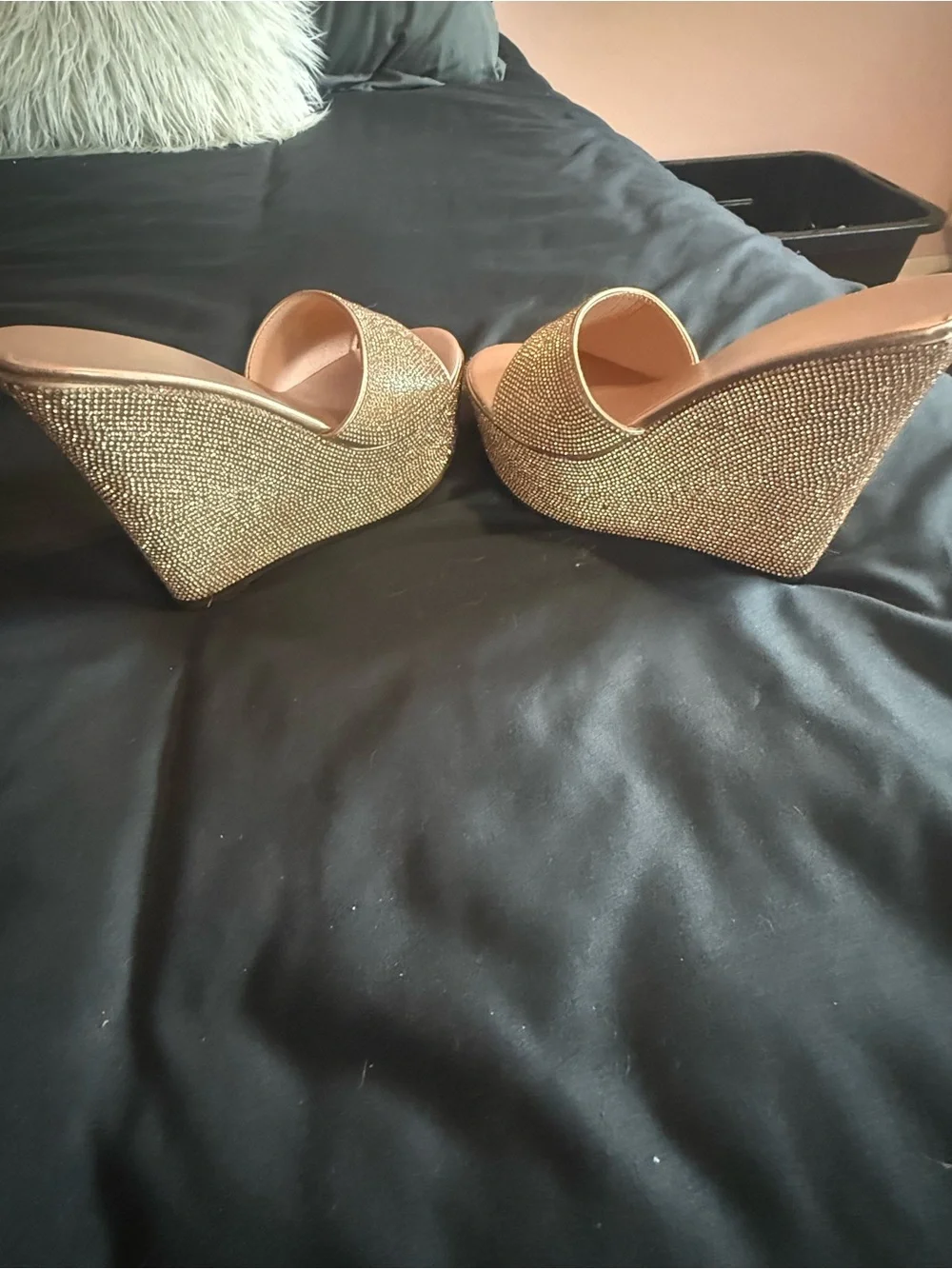 Sparkling Rose Gold Slide Sandals with Rhinestone Band